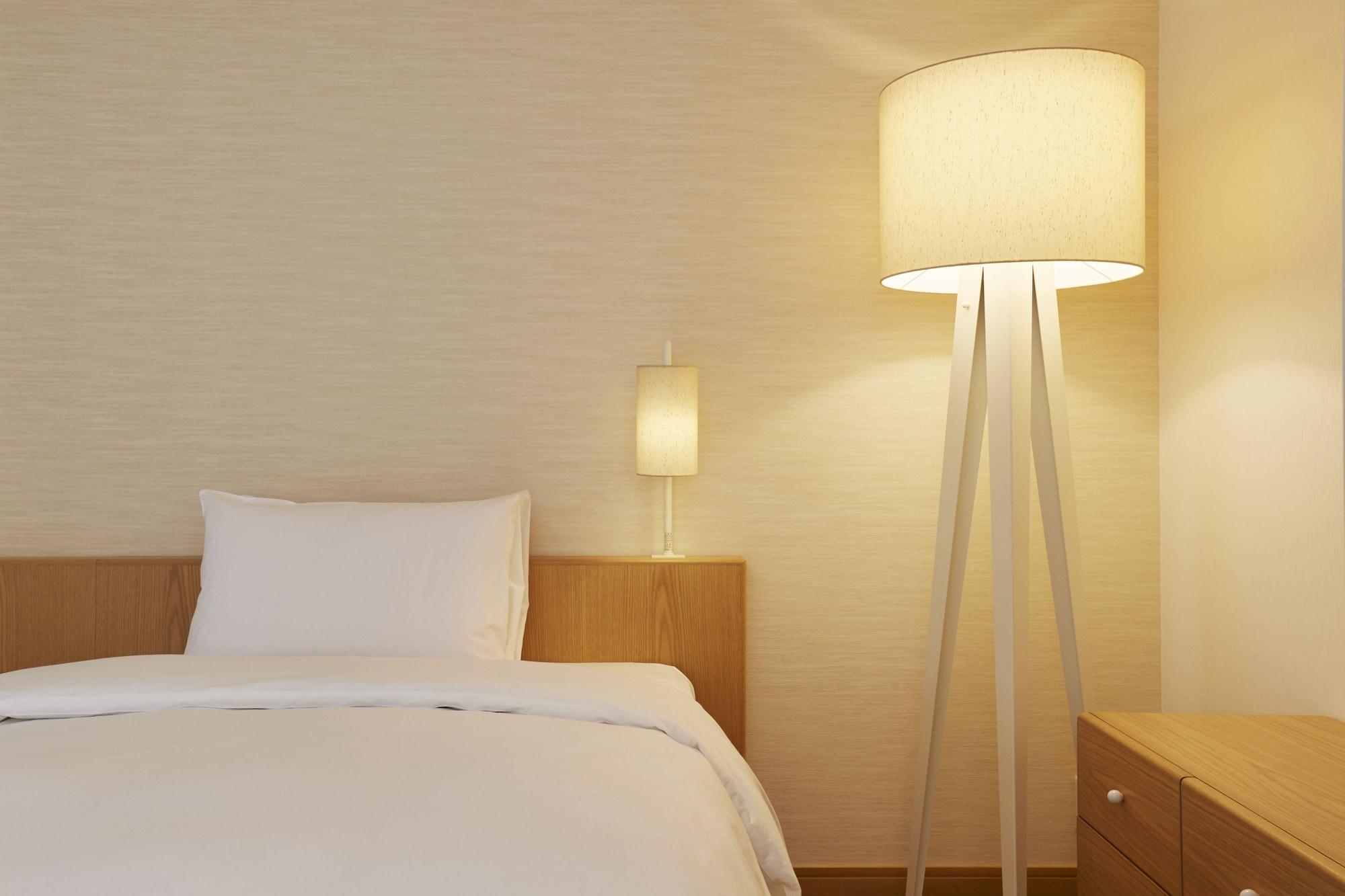 札幌京王广场酒店 外观 照片 A floor lamp